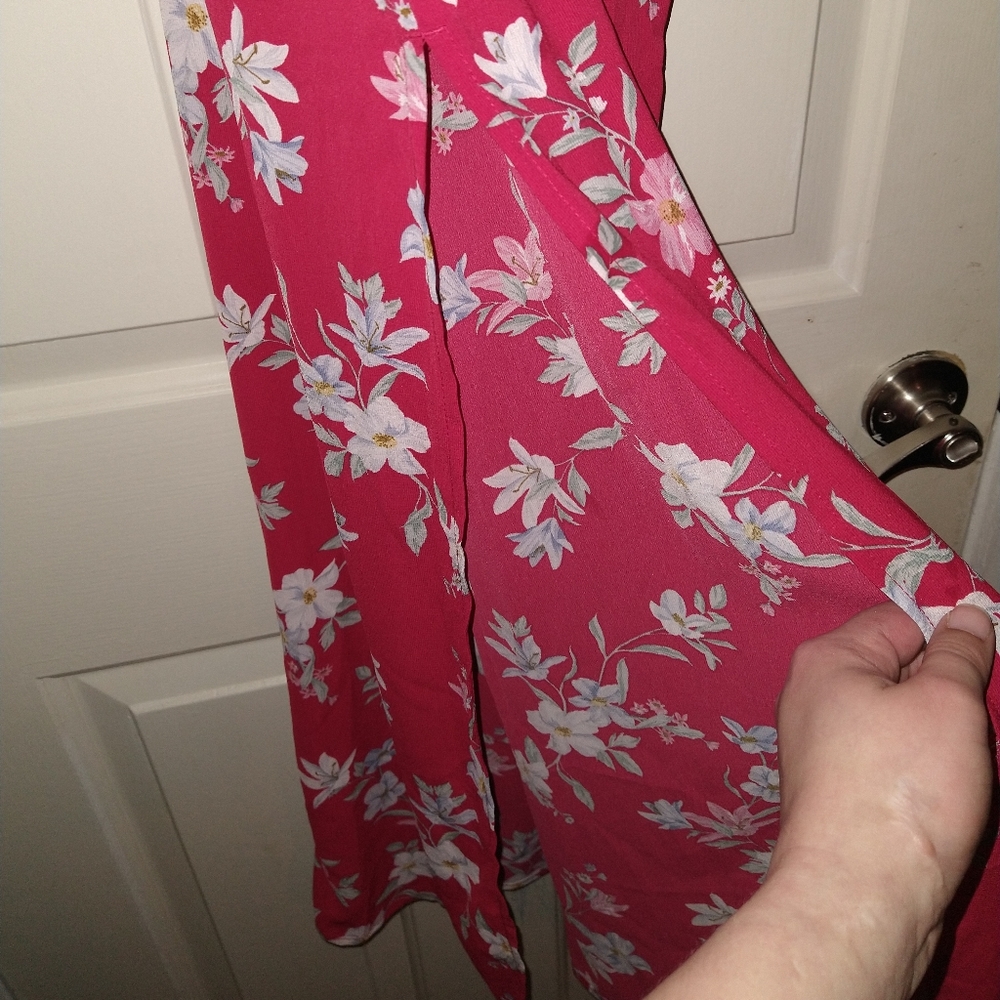 Long, Spaghetti Strap, Sexy Floral Dress - Picture 4 of 6